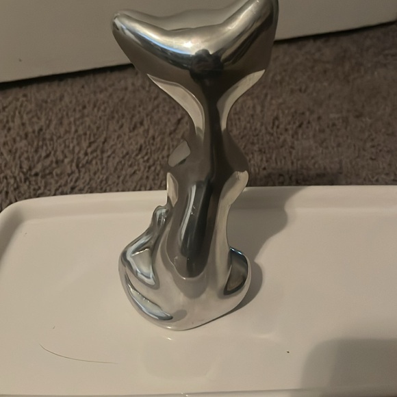 Hoselton Siamese Cat Solid Aluminum Paperweight - Picture 5 of 6